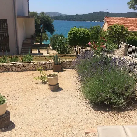 Maslina Διαμέρισμα *